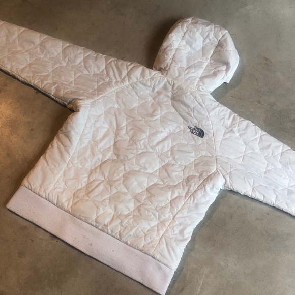 The North Face, White Quilted Jacket, Size Small - Picture 4 of 8
